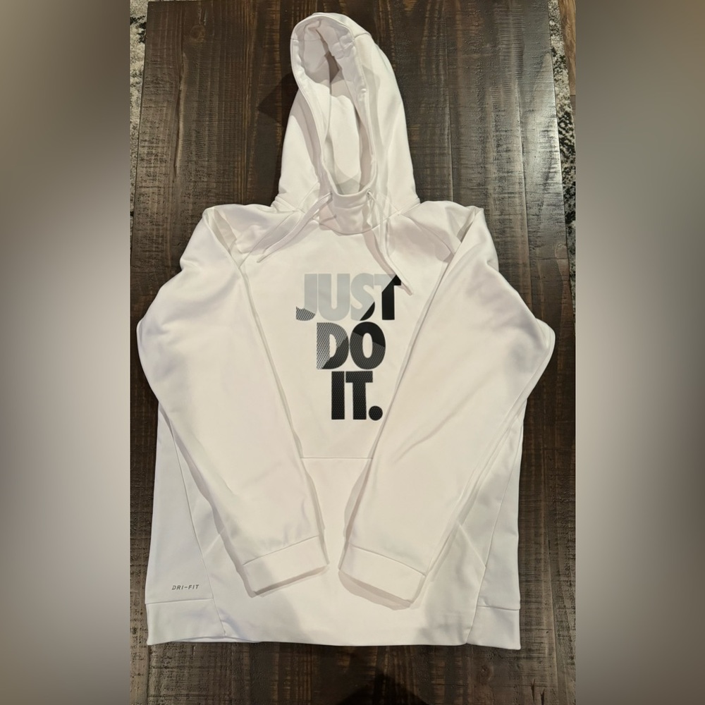 Nike dri-fit white sweatshirt XL new without tags